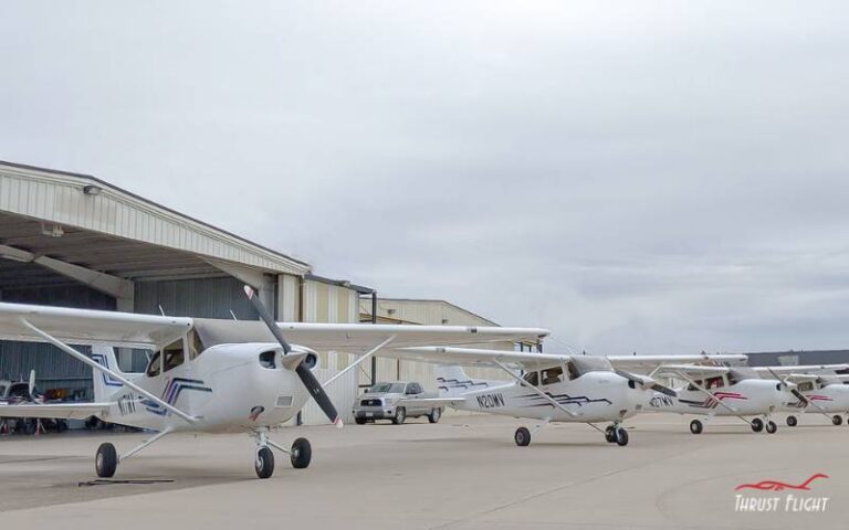 cessna 172 skyhawk price