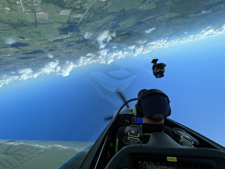aerobatic plane