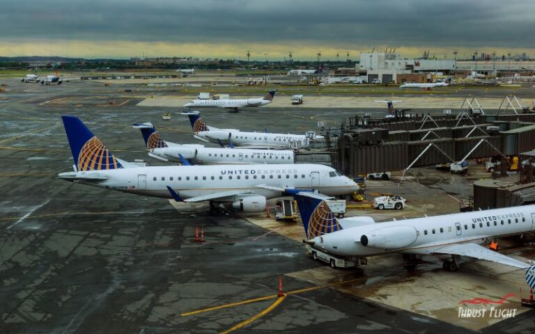How to choose which airline to work for