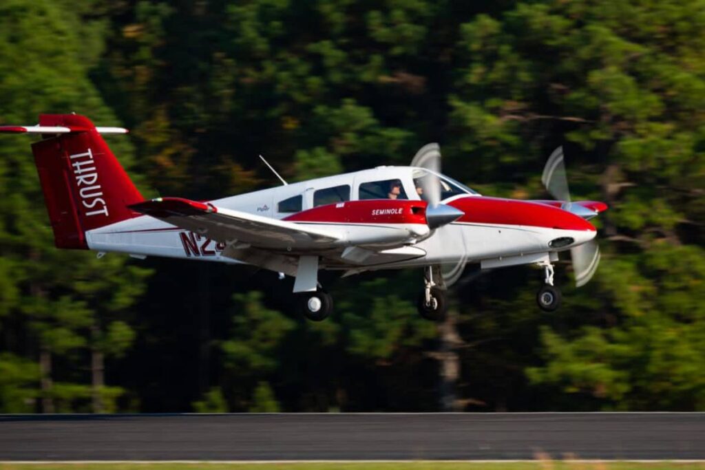 low wing vs high wing